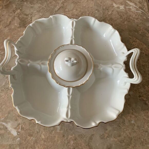 Haas & Czjzek porcelain w/gold trim chips & dip dish, lid,made in Czech Republic - Picture 1 of 8